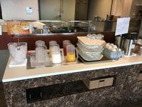 Frühstück im Hotel Sunroute Hiroshima