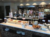 Frühstück im Hotel Sunroute Hiroshima