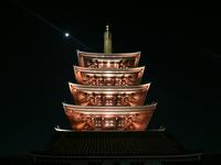 Tokyo - Asakusa-Kannon-Tempel am Abend