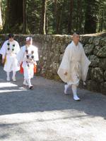 Mönche im Nationalpark Nikko