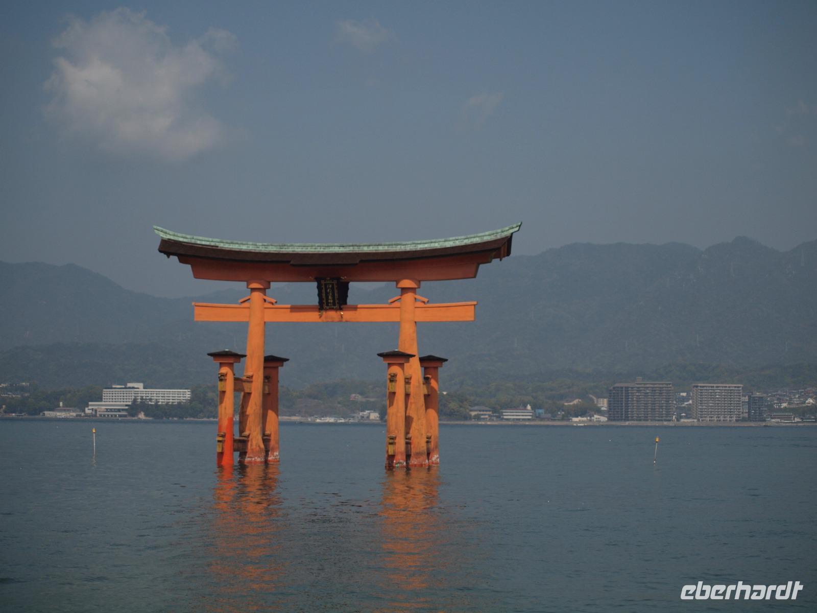Hiroshima - Miyajima - Fährüberfahrt - Itsukushima Torii