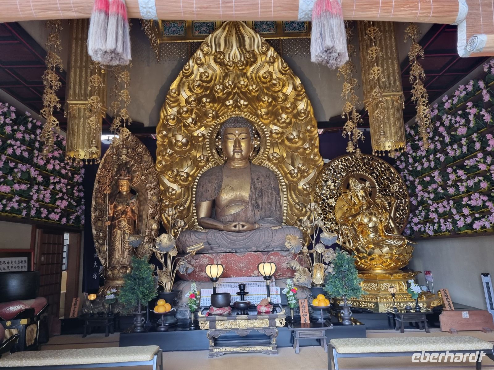 Kamakura - Hasedera-Tempel (Halle mit Amida-Statue)