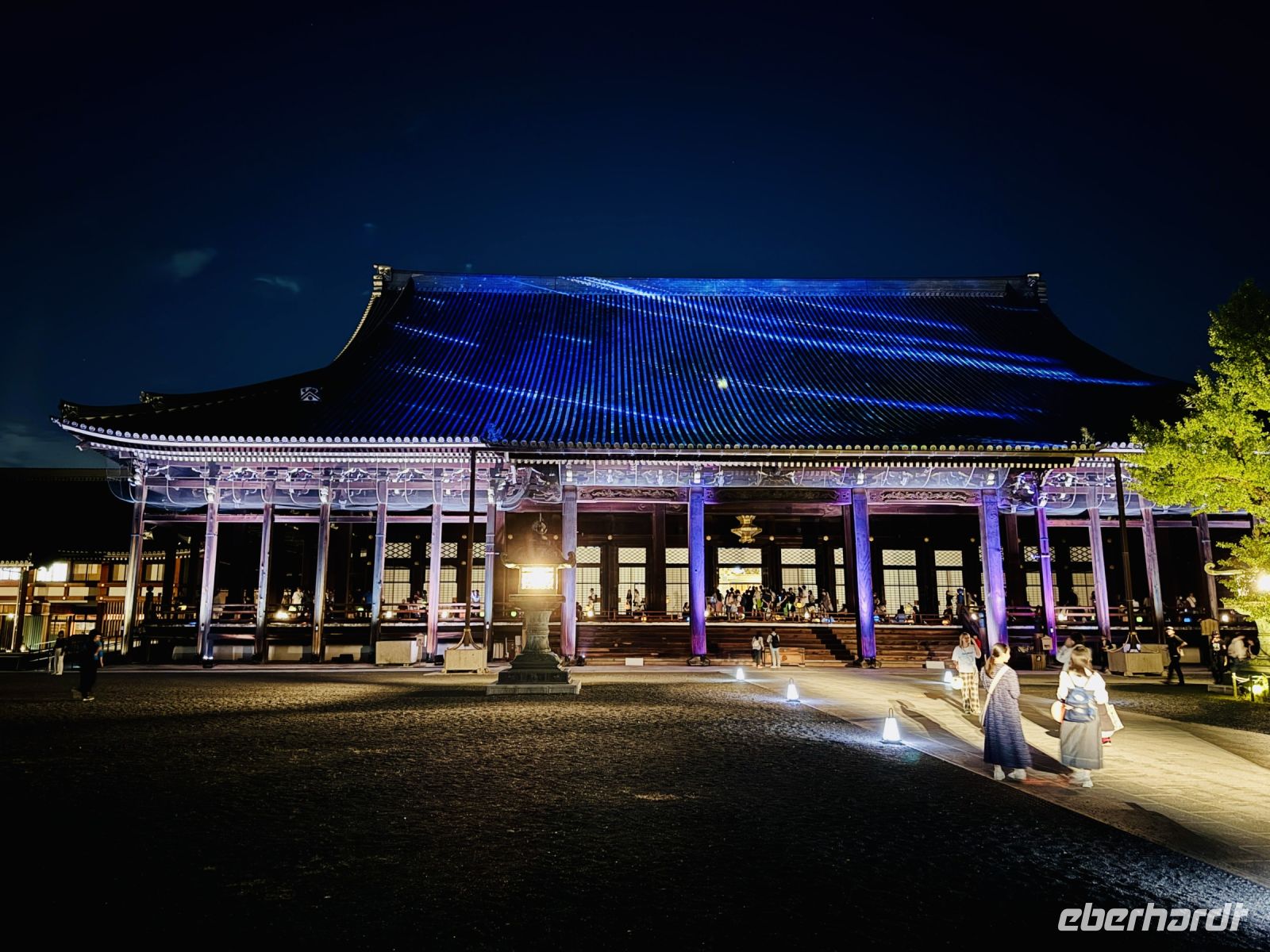 Tag 10 - Illumination am Nishi Hongwanji Tempel