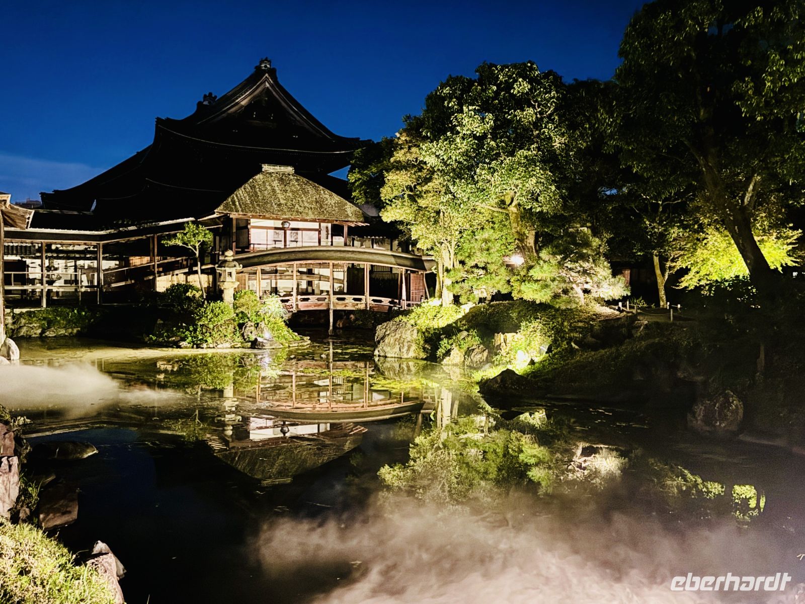 Tag 10 - Illumination am Nishi Hongwanji Tempel