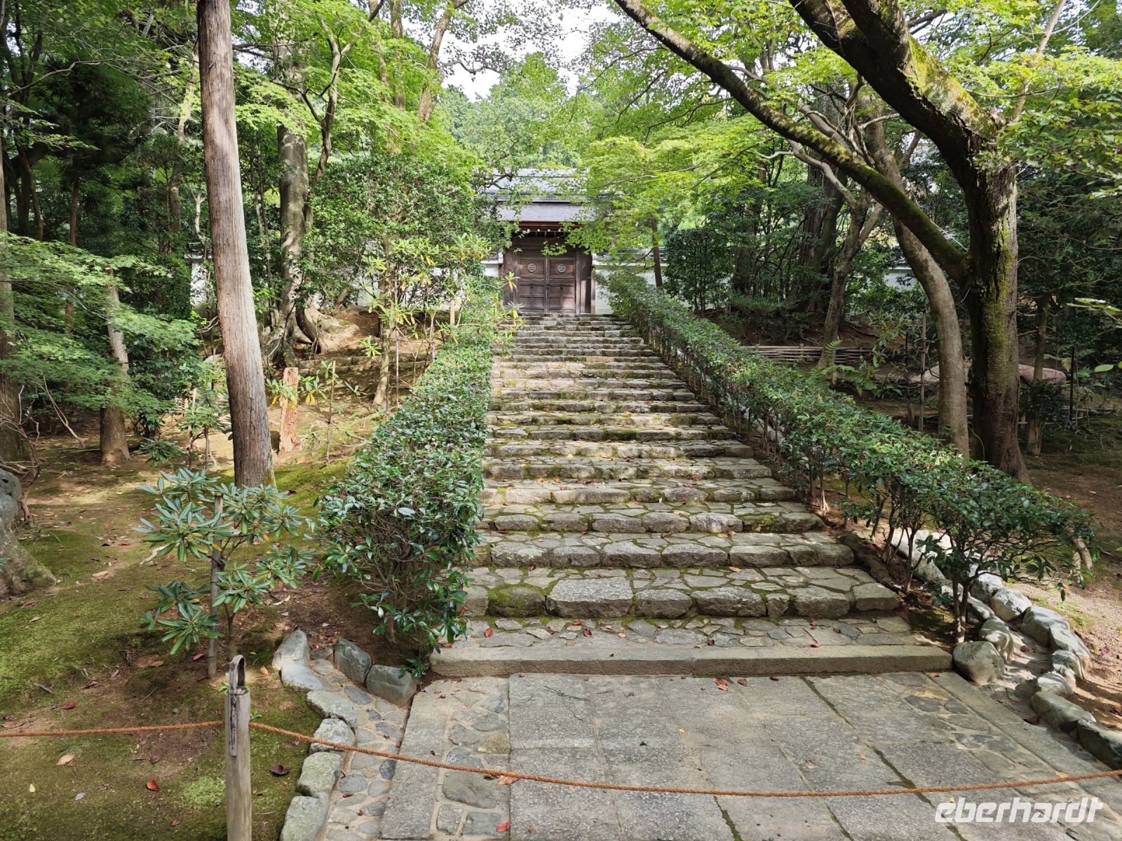Ryoanji-Tempel mit Zen-Garten