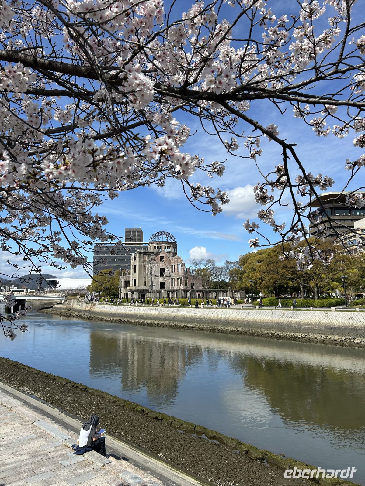 Atombombendom Hiroshima &ndash; &copy;  (Eberhardt TRAVEL)