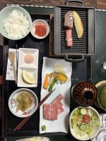 Hida-Beef Abendessen &ndash; &copy; Mary Dobberkau (Eberhardt TRAVEL)