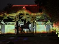 Tempel Illumination &ndash; &copy; Sabine Letzybyll (Eberhardt TRAVEL)