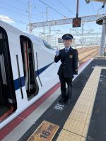 Fahrt mit dem Shinkansen Zug nach Himeji &ndash; &copy; Jacob Spangenberg (Eberhardt TRAVEL)