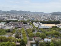 Besichtigung der Burg von Himeji &ndash; &copy; Jacob Spangenberg (Eberhardt TRAVEL)