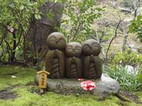 Jizo-Statuen am Hasedera