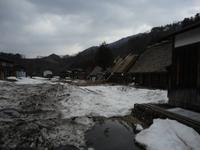 Restauration eines Gasshozukuri-Hauses in Shirakawa