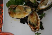 Abendessen im Fischrestaurant Atlantique - gegrillte Austern