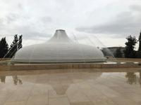 Jerusalem - Israel Museum, Schrein des Buches mit den Qumran-Rollen