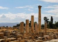 Säulen wohin das Auge blickt