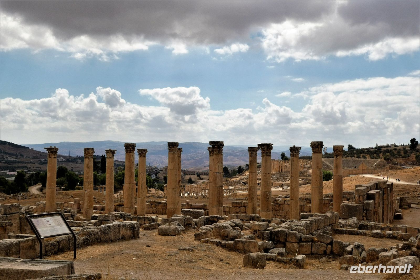 Säulen, Säulen und Säulen