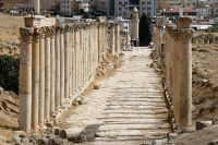 Decumanus mit ostwest-Verlauf