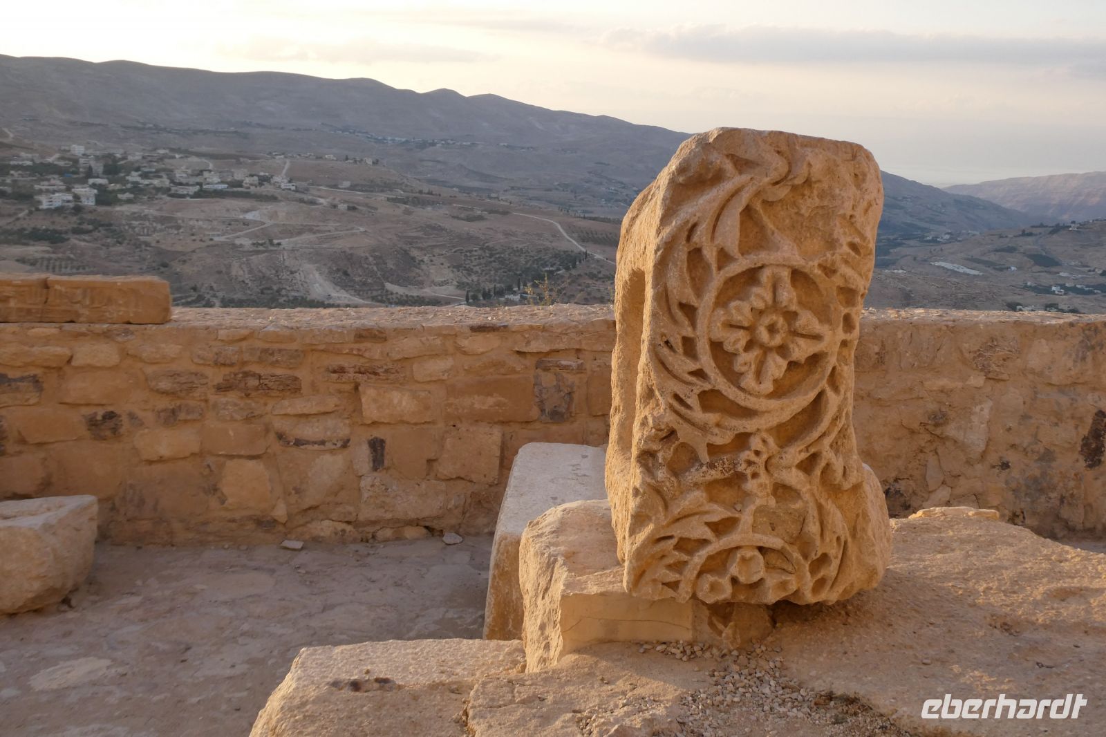 Steinmetzkunst am Weg