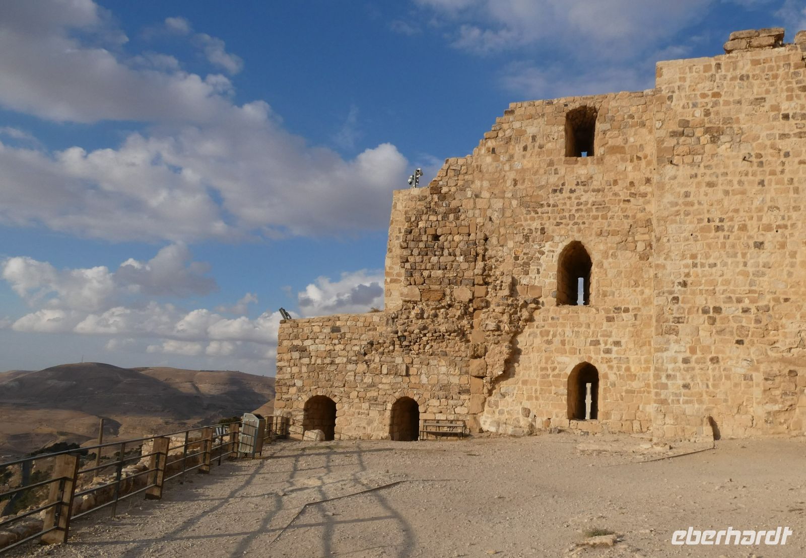 vor der Kreuzritterfestung 