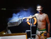 Dorade auf Holzkohle gegrillt