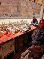 Petra - Fassadenstrasse (Sandgläser)