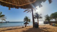 Rundreise Jordanien - baden im Roten Meer in Aqaba