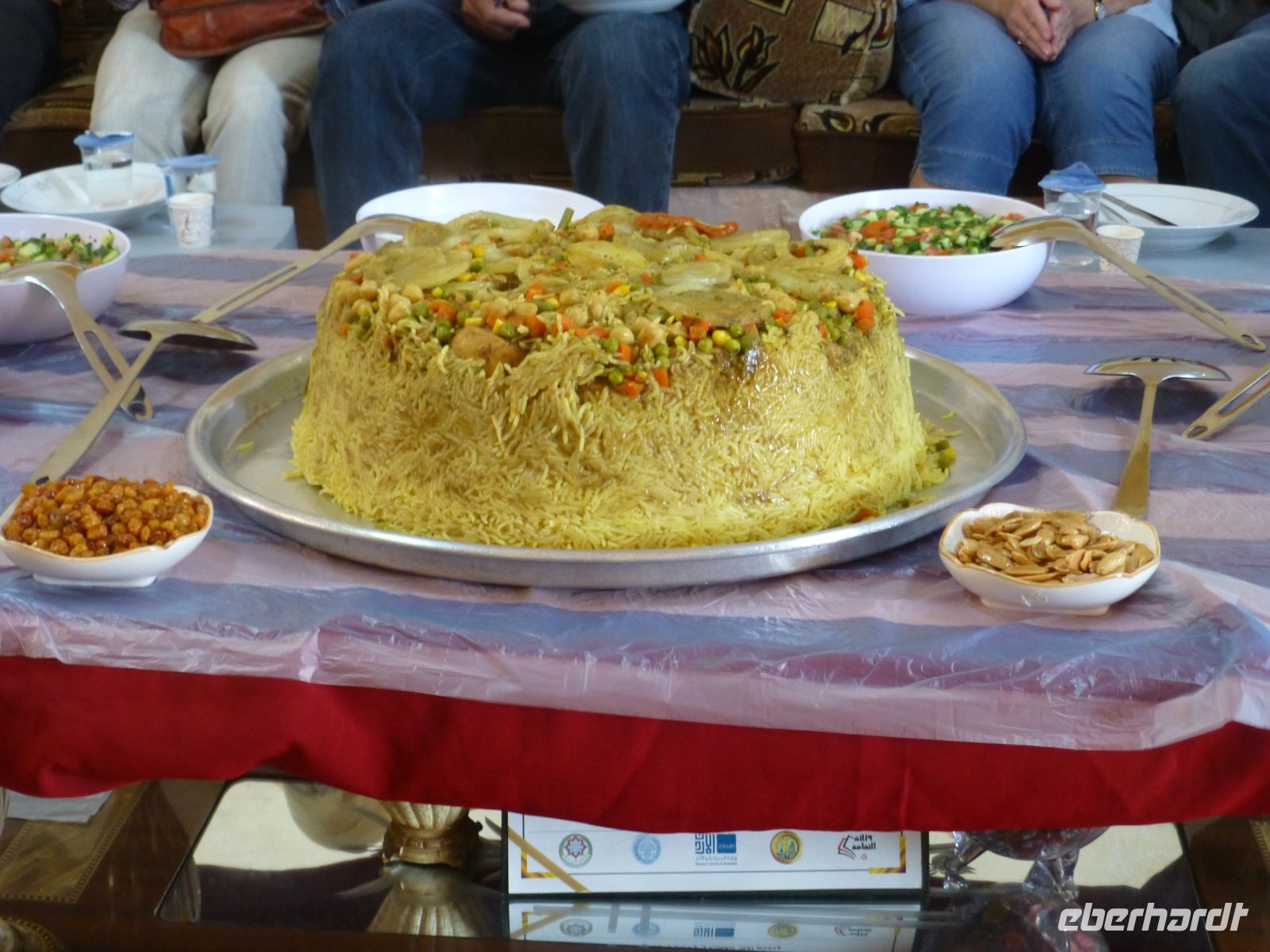 „Magluba“, das „umgestürztes Hühnchen“ – leider kann man den köstlichen Duft, den das Gericht verströmt, nicht riechen.