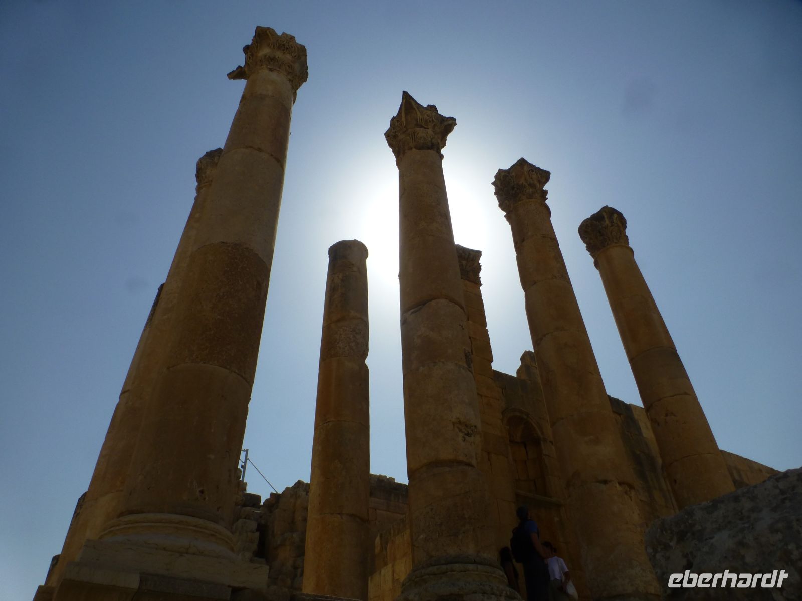 Säulen, die in den Himmel wachsen.