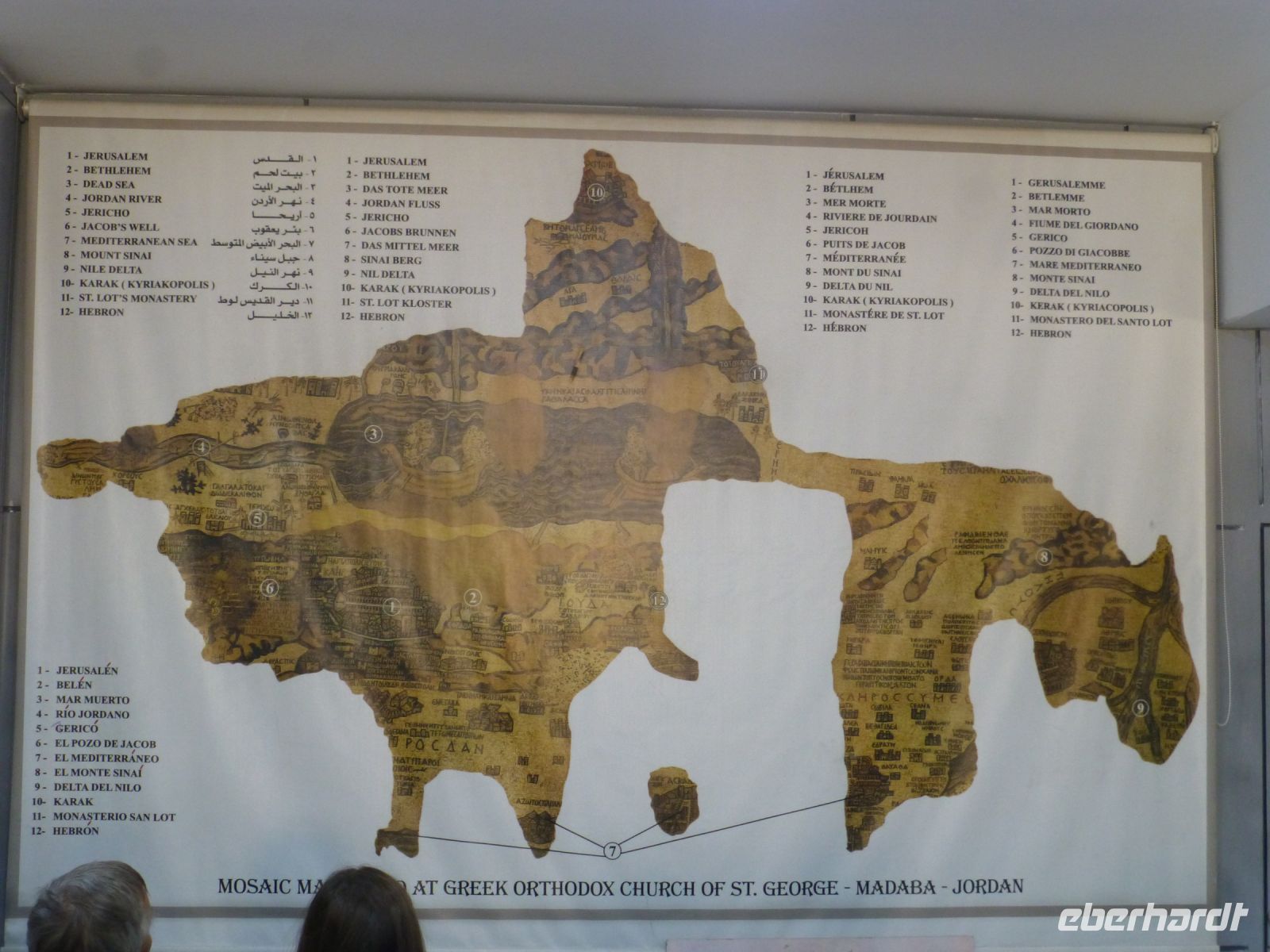 Die Abbildung der Mosaikkarte gibt einen guten Überblick, was man vor Ort erkennen soll.