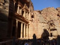 Die oberen, fein ziselierten Element treten hier besonders gut hervor. 