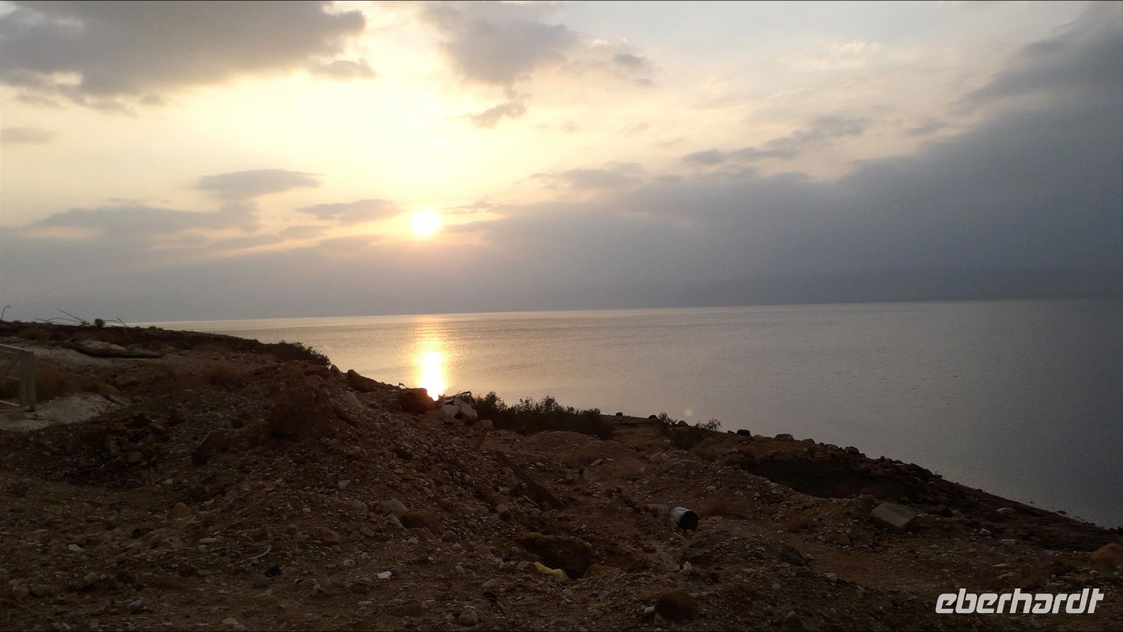 Der Sonnenuntergang am Toten Meer