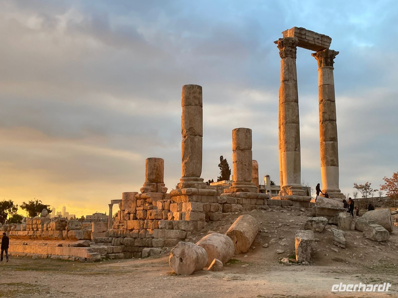 Die Reste des Herkulestempels auf dem Zitadellenhügel