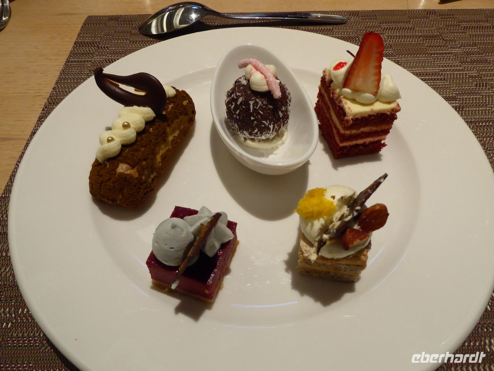 Tag 8 und 9 Buffet im Hilton Hotel am Toten Meer , Swemeh