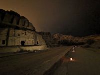 Petra bei Nacht