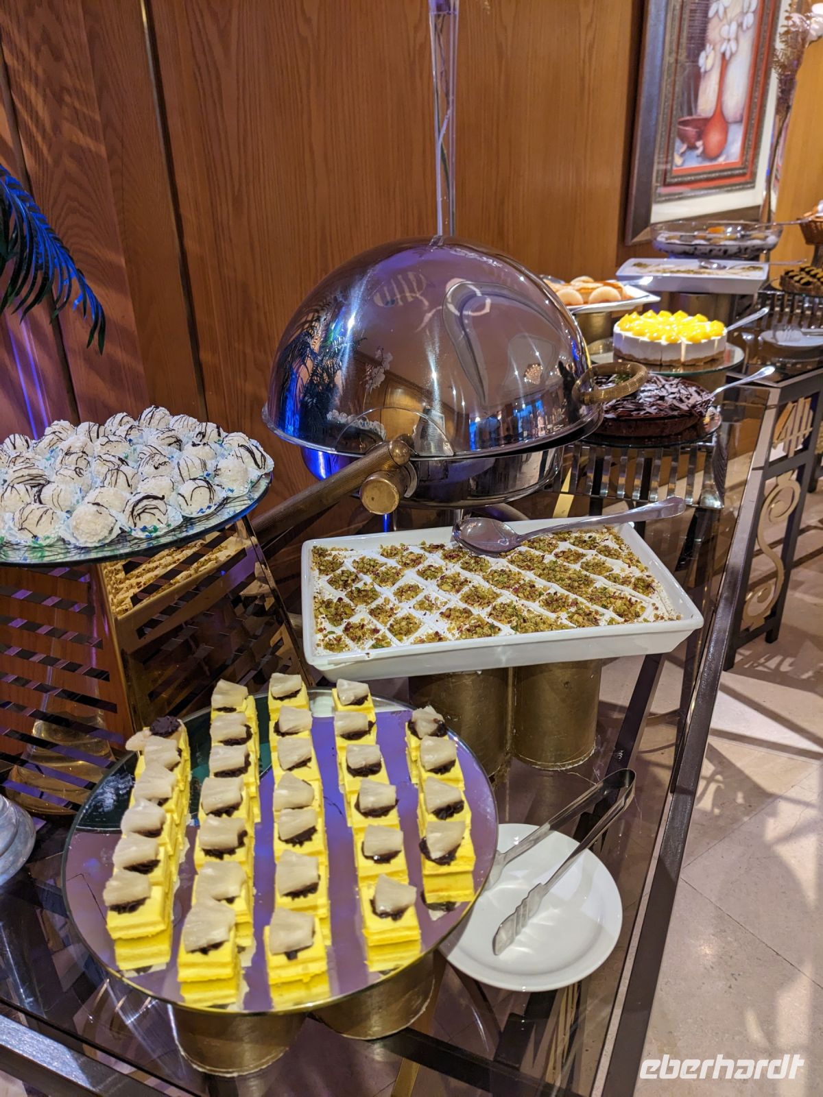 10. Abendessen - Dessertbuffet