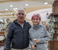 29. Örtlicher Reiseleiter Khalil und Eberhardt-Reisebegleiterin Teresa