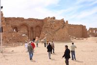 IMG_8262_Am Hauptportal der Oasenstadt Resafa &ndash; &copy; Alice Teipelke (Eberhardt TRAVEL)