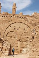 IMG_8277_Erdbebenschäden an der Kirche der Oase Resafa &ndash; &copy; Alice Teipelke (Eberhardt TRAVEL)