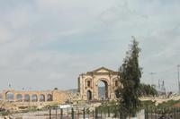 IMG_8608_Blick auf den Triumphbogen des antiken Gerasa, Jerash &ndash; &copy; Alice Teipelke (Eberhardt TRAVEL)