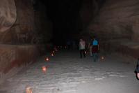 Petra bei Nacht