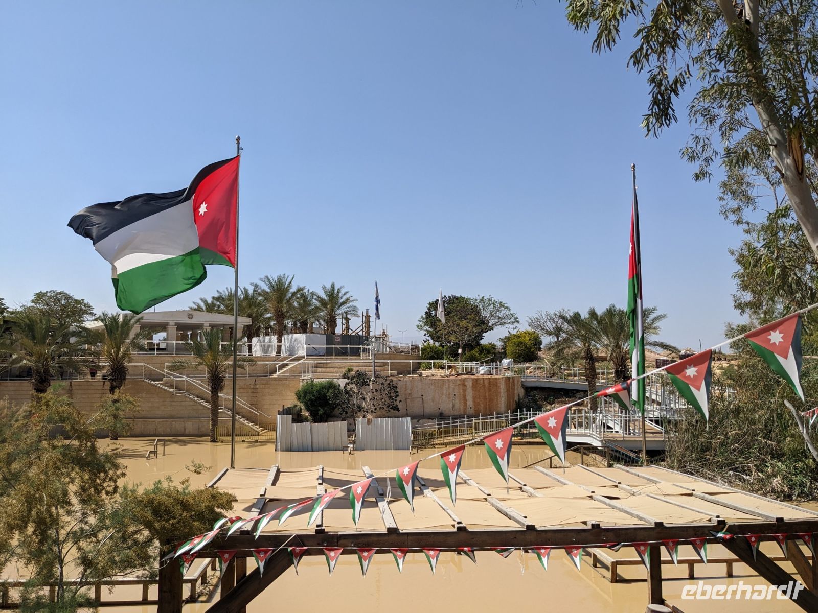 39.9 Besuch der Taufstelle von Jesus - Blick auf Israel