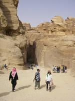 am Eingang zum Siq in Petra