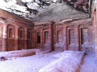 Im bunten Grab von Petra