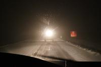 Fahrt hinter Schneepflug - Winterlandschaft auf dem Weg nach Petra