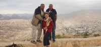 Hussein, Ria und Fahrer Riad