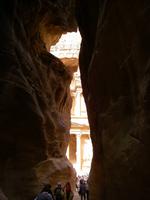 erster Blick auf den Schatzhaus in Petra