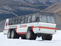 heutige Transportfahrzeuge auf Icefield
