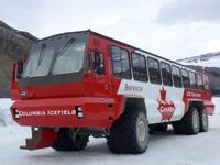 heutige Transportfahrzeuge auf Icefield