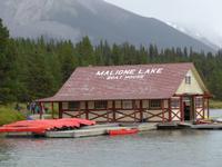 Bootshaus am Maligne Lake
