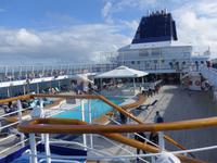 Poolanlage Kreuzfahrtschiff